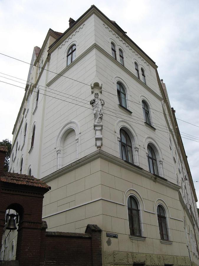 Ferienwohnung Вірменська 14 Центр З Балконом Не Далеко Від Ж Д Вокзалу Звітні Документи Lemberg Exterior foto